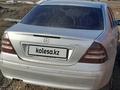 Mercedes-Benz C 200 2002 годаүшін2 800 000 тг. в Актобе – фото 2