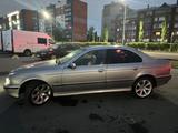 BMW 528 1998 годаfor2 750 000 тг. в Астана