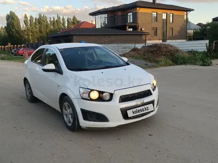 Chevrolet Aveo 2014 года за 3 800 000 тг. в Актобе – фото 8