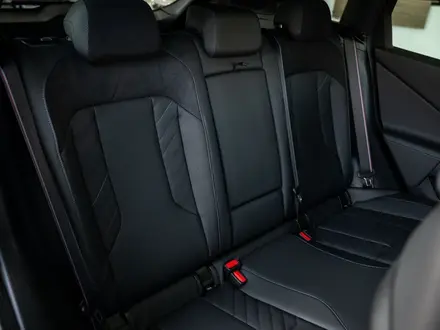 BMW X3 XDrive 20i 2025 года за 44 542 337 тг. в Астана – фото 21
