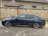 Hyundai Sonata 2021 года за 9 500 000 тг. в Уральск – фото 5