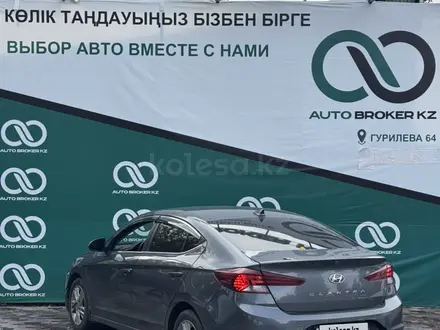 Hyundai Elantra 2019 года за 10 000 000 тг. в Алматы – фото 4