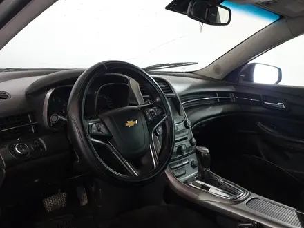 Chevrolet Malibu 2013 года за 3 890 000 тг. в Шымкент – фото 12