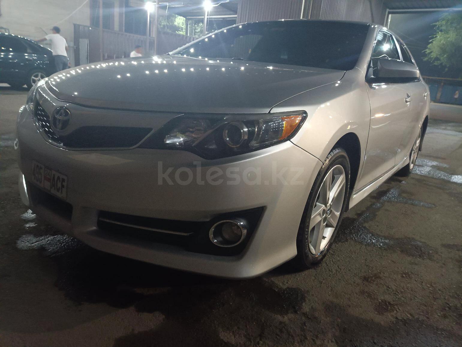 Toyota Camry 2014 г.