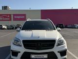 Mercedes-Benz GL 63 AMG 2013 года за 25 700 000 тг. в Астана – фото 2