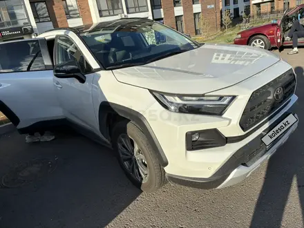 Toyota RAV4 2024 года за 16 900 000 тг. в Астана – фото 10