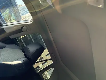 Toyota RAV4 2024 года за 16 900 000 тг. в Астана – фото 16