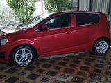 Chevrolet Aveo 2013 года за 2 830 000 тг. в Алматы – фото 3