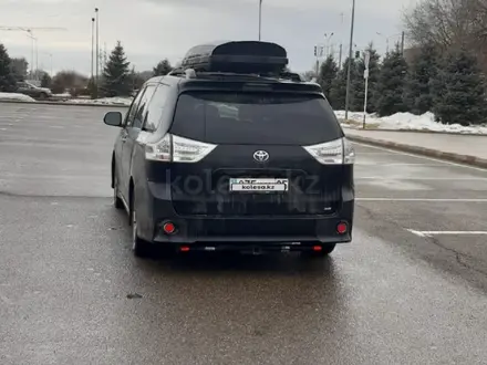Toyota Sienna 2016 года за 12 000 000 тг. в Талдыкорган – фото 6