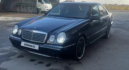 Mercedes-Benz E 55 AMG 1996 года за 4 200 000 тг. в Алматы – фото 2