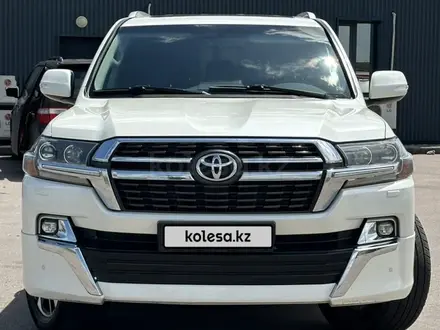 Toyota Land Cruiser 2021 года за 43 000 000 тг. в Мерке