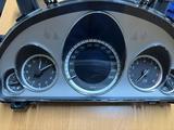 W212 Панель приборов до рест. Цветной. за 90 000 тг. в Караганда