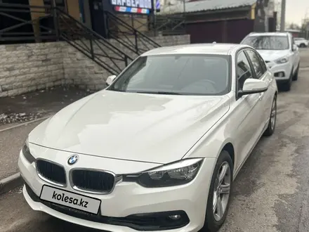 BMW 318 2017 года за 8 500 000 тг. в Алматы