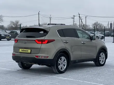 Kia Sportage 2018 года за 10 200 000 тг. в Уральск – фото 4