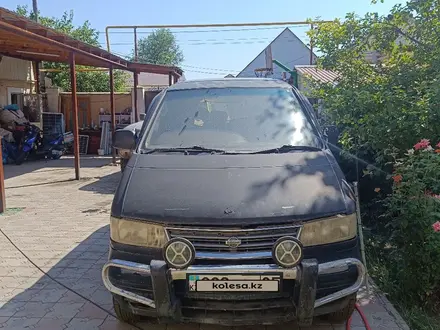 Nissan Largo 1994 года за 1 600 000 тг. в Алматы – фото 6