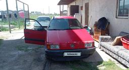 Volkswagen Passat 1992 года за 1 100 000 тг. в Алматы – фото 2