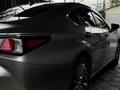 Lexus ES 250 2023 годаүшін23 500 000 тг. в Алматы – фото 7