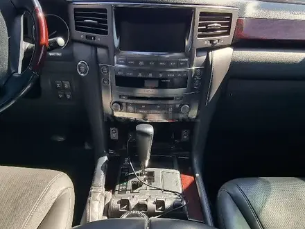 Lexus LX 570 2009 года за 18 500 000 тг. в Актау – фото 29