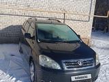 Toyota Avensis Verso 2003 годаүшін5 300 000 тг. в Актобе