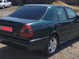 Mercedes-Benz C 180 1996 года за 1 900 000 тг. в Сатпаев