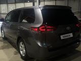 Toyota Sienna 2011 годаfor13 000 000 тг. в Аксай – фото 2