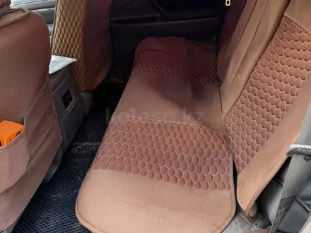 Toyota Land Cruiser 2001 года за 8 000 000 тг. в Актобе – фото 4
