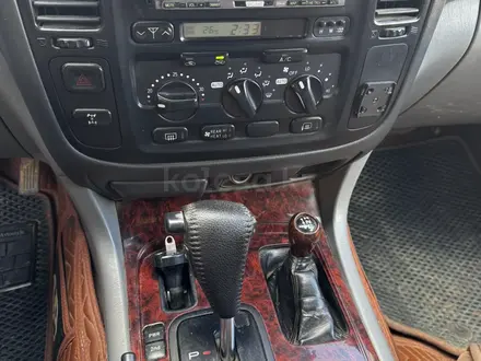 Toyota Land Cruiser 2001 года за 8 000 000 тг. в Актобе – фото 5