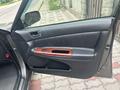 Toyota Camry 2005 года за 6 100 000 тг. в Алматы – фото 23