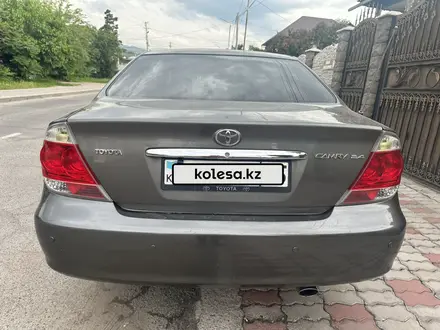Toyota Camry 2005 года за 6 100 000 тг. в Алматы – фото 5