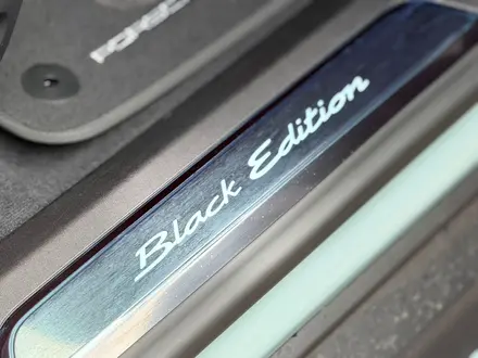 Porsche Taycan Black Edition 2026 года за 89 000 000 тг. в Астана – фото 21