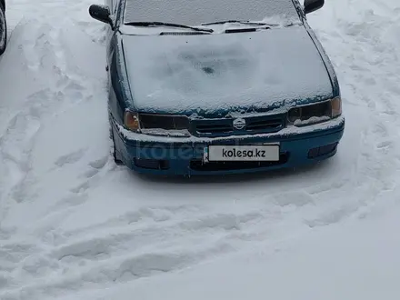 Nissan Primera 1995 года за 650 000 тг. в Усть-Каменогорск – фото 4