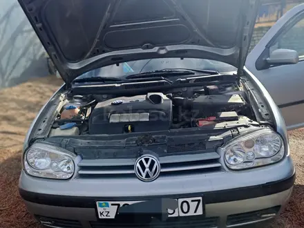 Volkswagen Golf 2001 года за 2 500 000 тг. в Уральск – фото 4