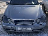 Mercedes-Benz C 240 2002 года за 3 200 000 тг. в Астана