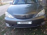 Toyota Camry 2003 года за 3 600 000 тг. в Степногорск