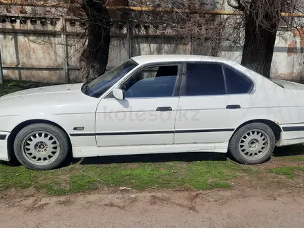 BMW 520 1992 года за 1 450 000 тг. в Алматы