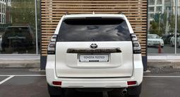 Toyota Land Cruiser Prado Prestige 2022 года за 24 100 000 тг. в Астана – фото 4