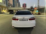 Toyota Camry 2014 годаүшін10 000 000 тг. в Шымкент – фото 2