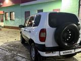 Chevrolet Niva 2004 года за 900 000 тг. в Жосалы – фото 4