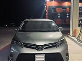 Toyota Sienna 2017 года за 11 500 000 тг. в Актобе – фото 2