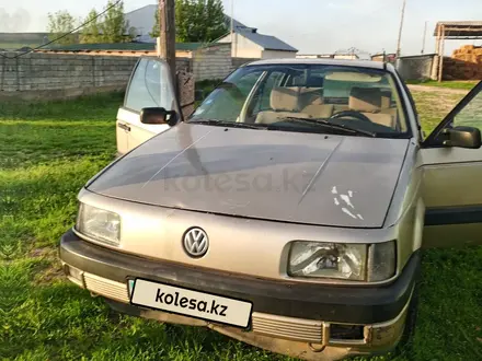Volkswagen Passat 1988 года за 700 000 тг. в Шымкент