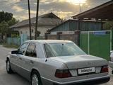 Mercedes-Benz E 200 1991 года за 1 100 000 тг. в Тараз – фото 3