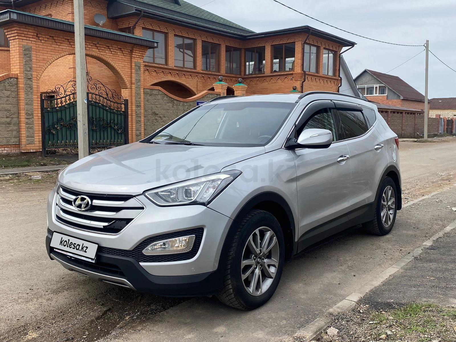 Hyundai Santa Fe 2013 г.