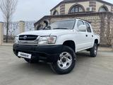 Toyota Hilux 2005 года за 2 000 000 тг. в Атырау – фото 4