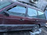 Volkswagen Passat 1993 годаfor1 800 000 тг. в Алматы – фото 2