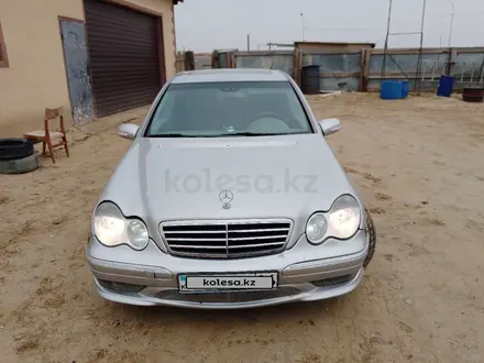 Mercedes-Benz C 230 2004 года за 3 300 000 тг. в Кульсары – фото 2