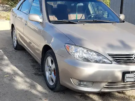 Toyota Camry 2005 года за 5 500 000 тг. в Семей – фото 8