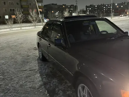 Mercedes-Benz E 280 1993 года за 2 700 000 тг. в Сатпаев – фото 17