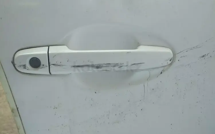 Ручка наружная передней правой двери за 5 000 тг. в Алматы