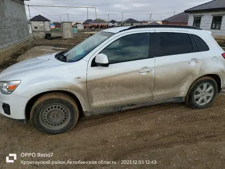 Mitsubishi ASX 2013 года за 4 500 000 тг. в Актобе – фото 2