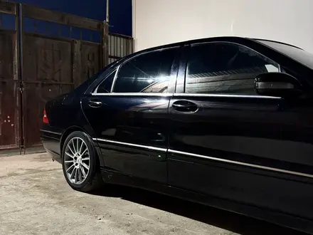 Mercedes-Benz S 500 2002 года за 4 200 000 тг. в Астана – фото 4